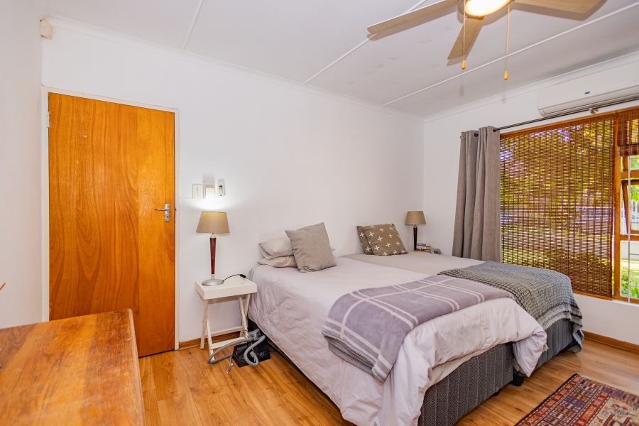 4 Bedroom Property for Sale in Panorama Western Cape